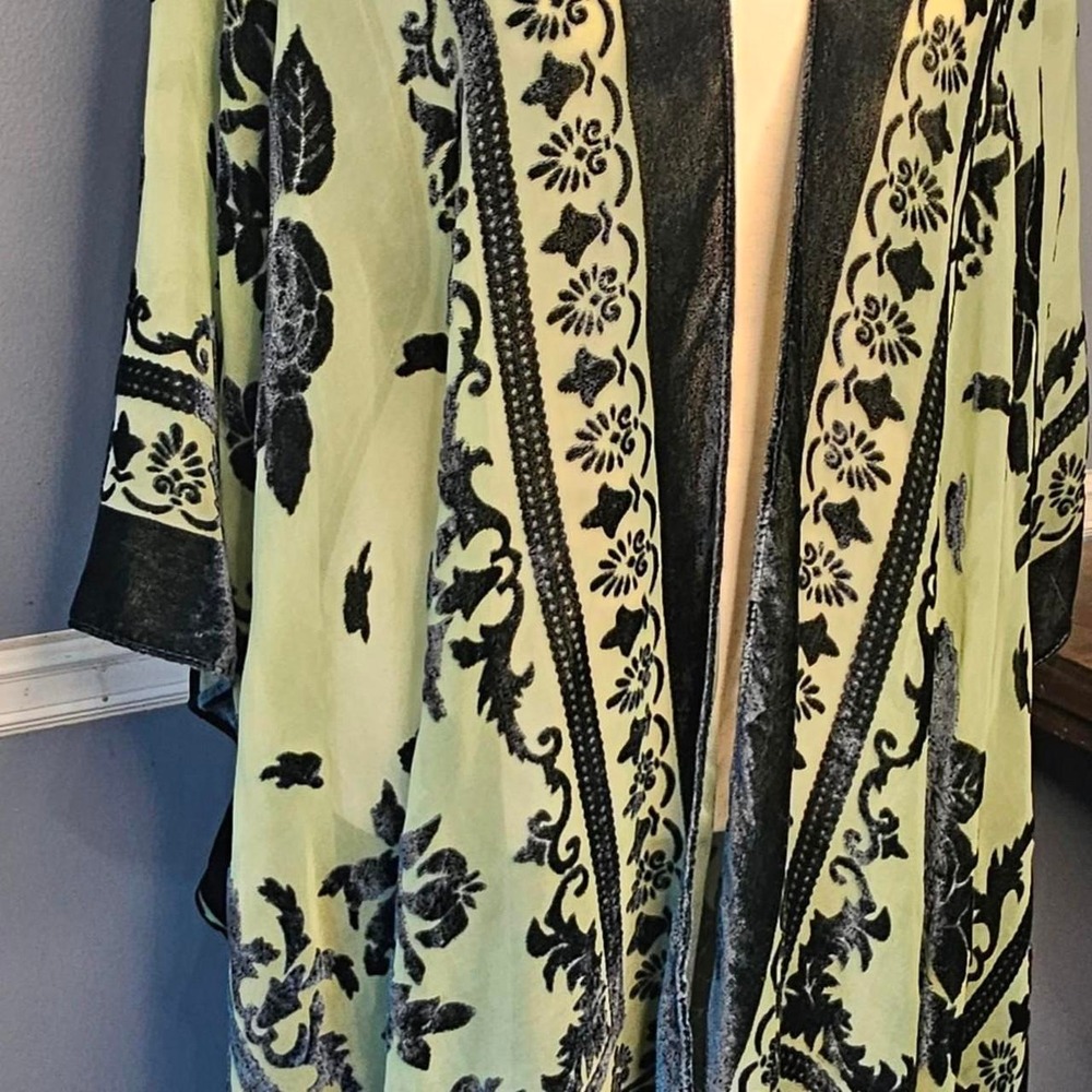 Angie Velvet Burnout Kimono Cardigan Boho Wrap Green OS
